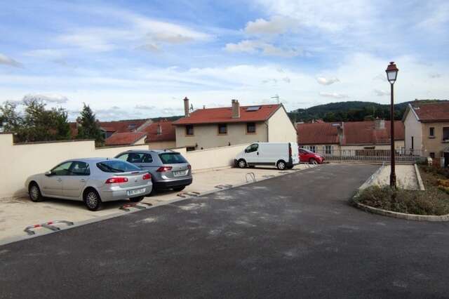 Parking rue de cheneau