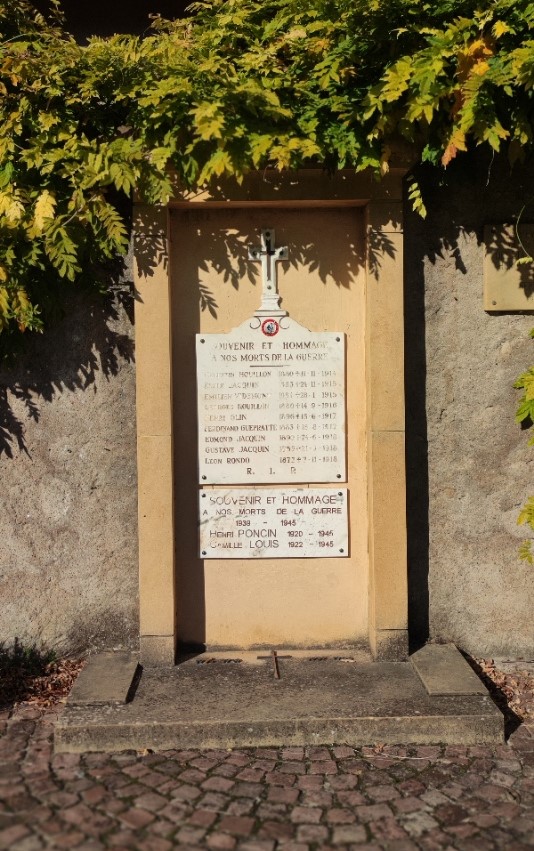 Monument aux morts Dornot