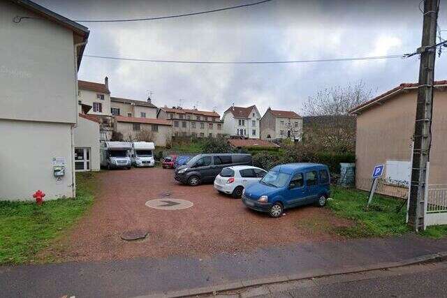 Parking rue des jardins